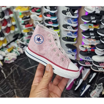 Bota Converse niña - Imagen 1