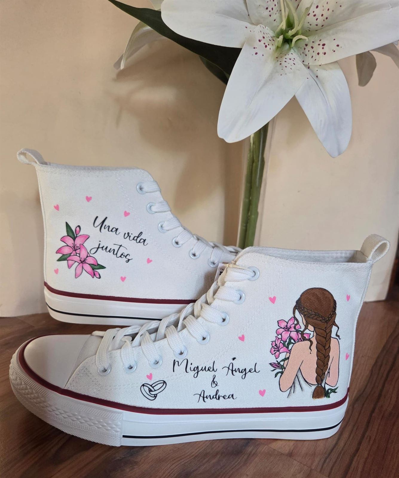 Bota Converse Novio  y novia personalizadas - Imagen 2