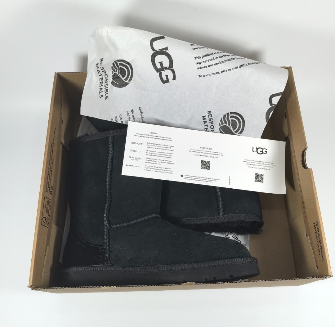 Bota corta clásica UGG - Imagen 4