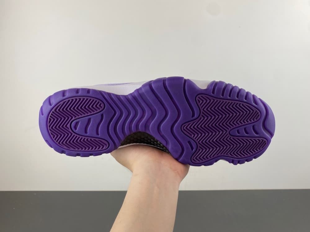 Bota Jordan  Air 11 - Imagen 5