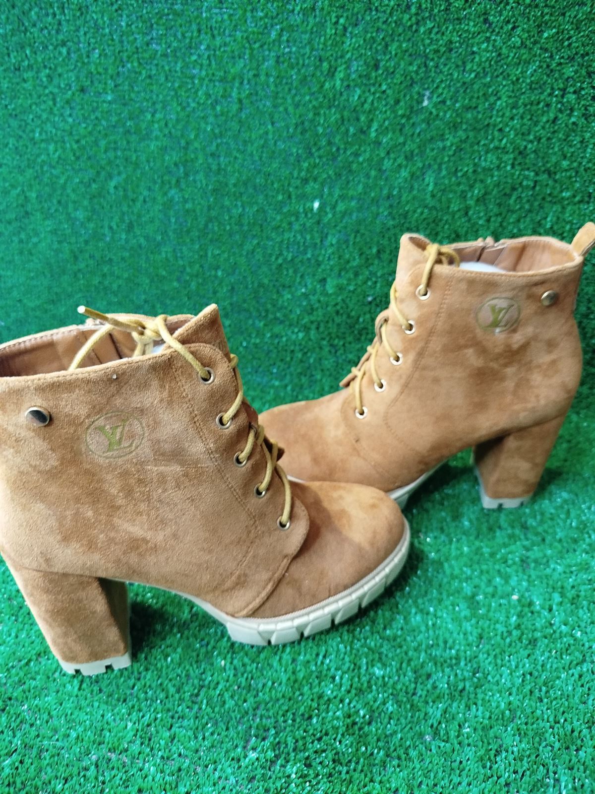 Bota Louis Vuitton  oferta - Imagen 1