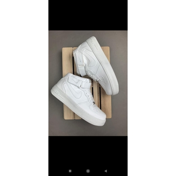 Bota Nike Air Force 07 - Imagen 1
