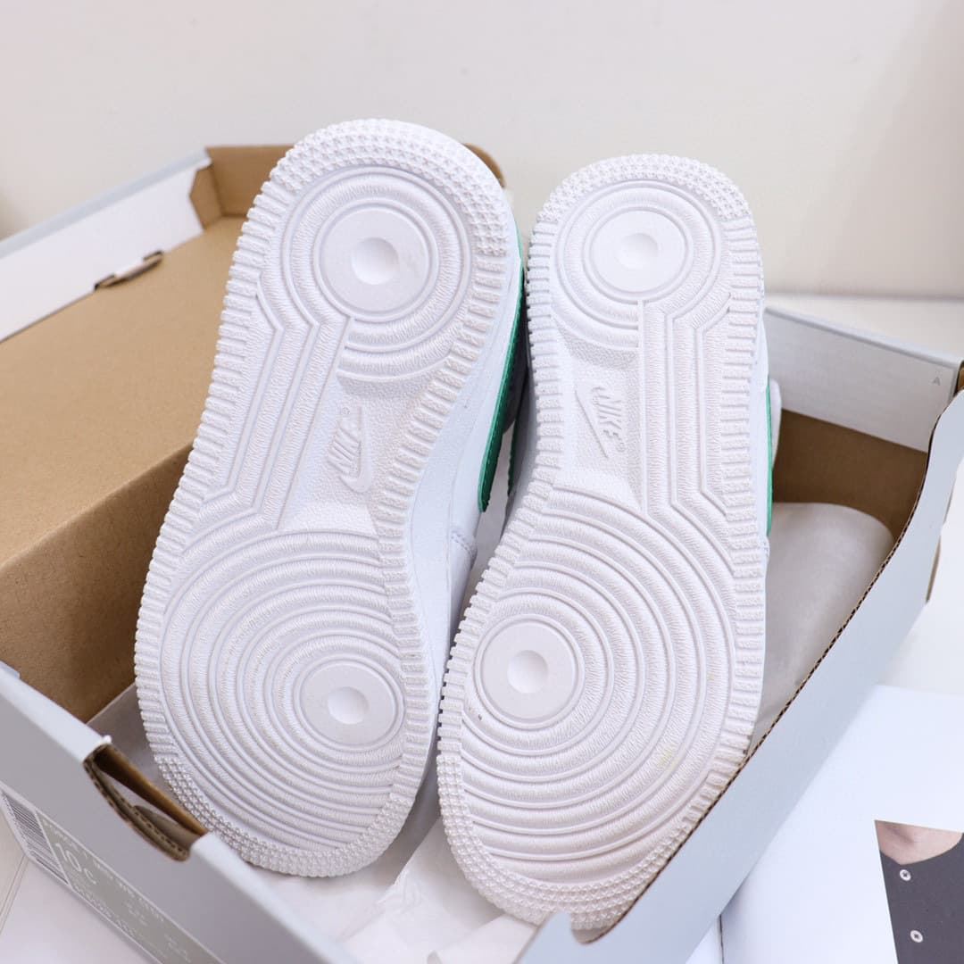 Bota Nike Air force niños - Imagen 4