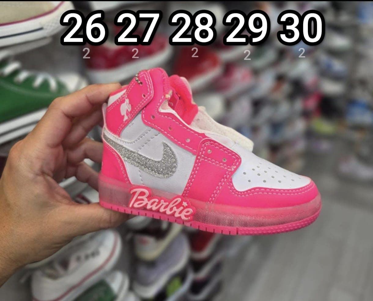 Bota Nike Barbie - Imagen 1