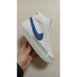 Bota Nike Blazer 77 - Imagen 1