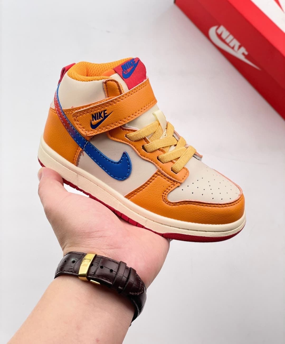 Bota Nike Borough mid2 - Imagen 3