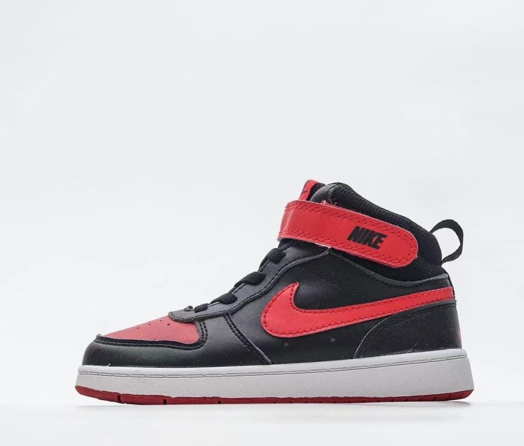 Bota Nike Jordan 1 Mid - Imagen 2