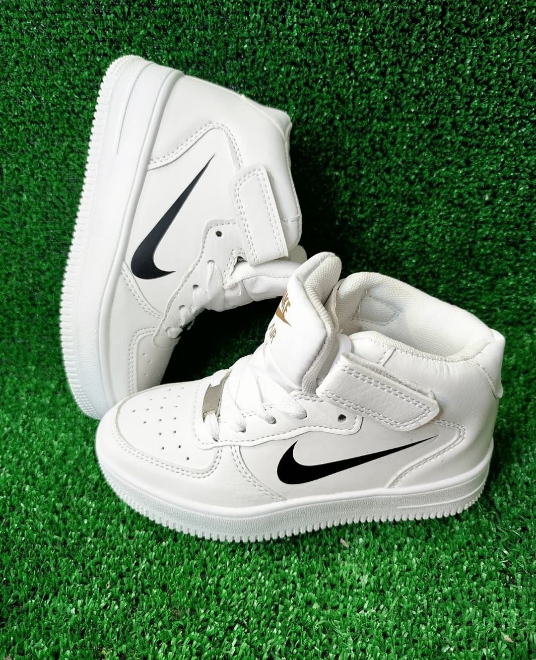 Bota Nike niños oferta - Imagen 2