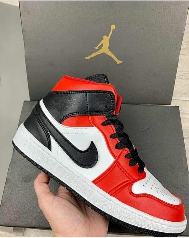 Botas Nike Air Jordan Retro One – ElyShop