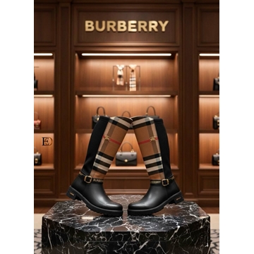 Botas altas de Burberry - Imagen 2