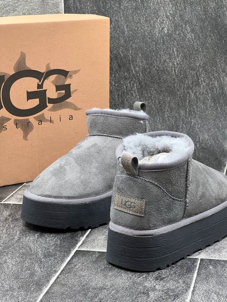 Botas con plataforma UGG classic ultra - Imagen 2
