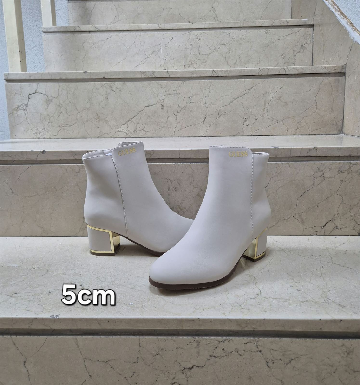Botas Guess antelina - Imagen 1