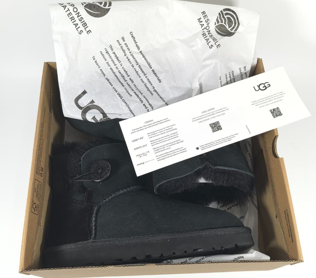 Botas UGG mini Bailey Button - Imagen 2