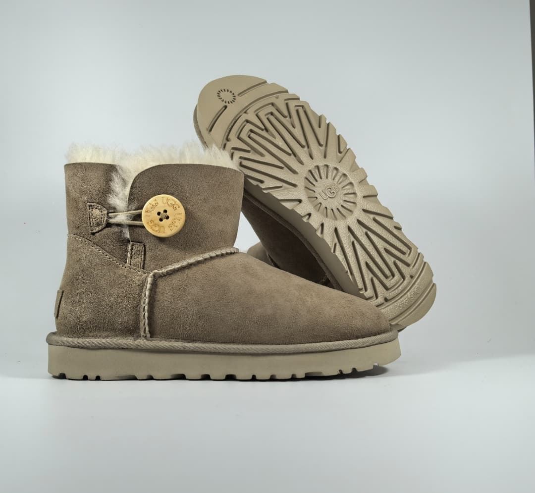 Botas UGG mini Bailey Button - Imagen 3