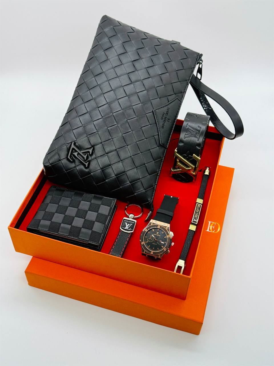 Caja de neceser reloj y cartera Louis Vuitton - Imagen 5