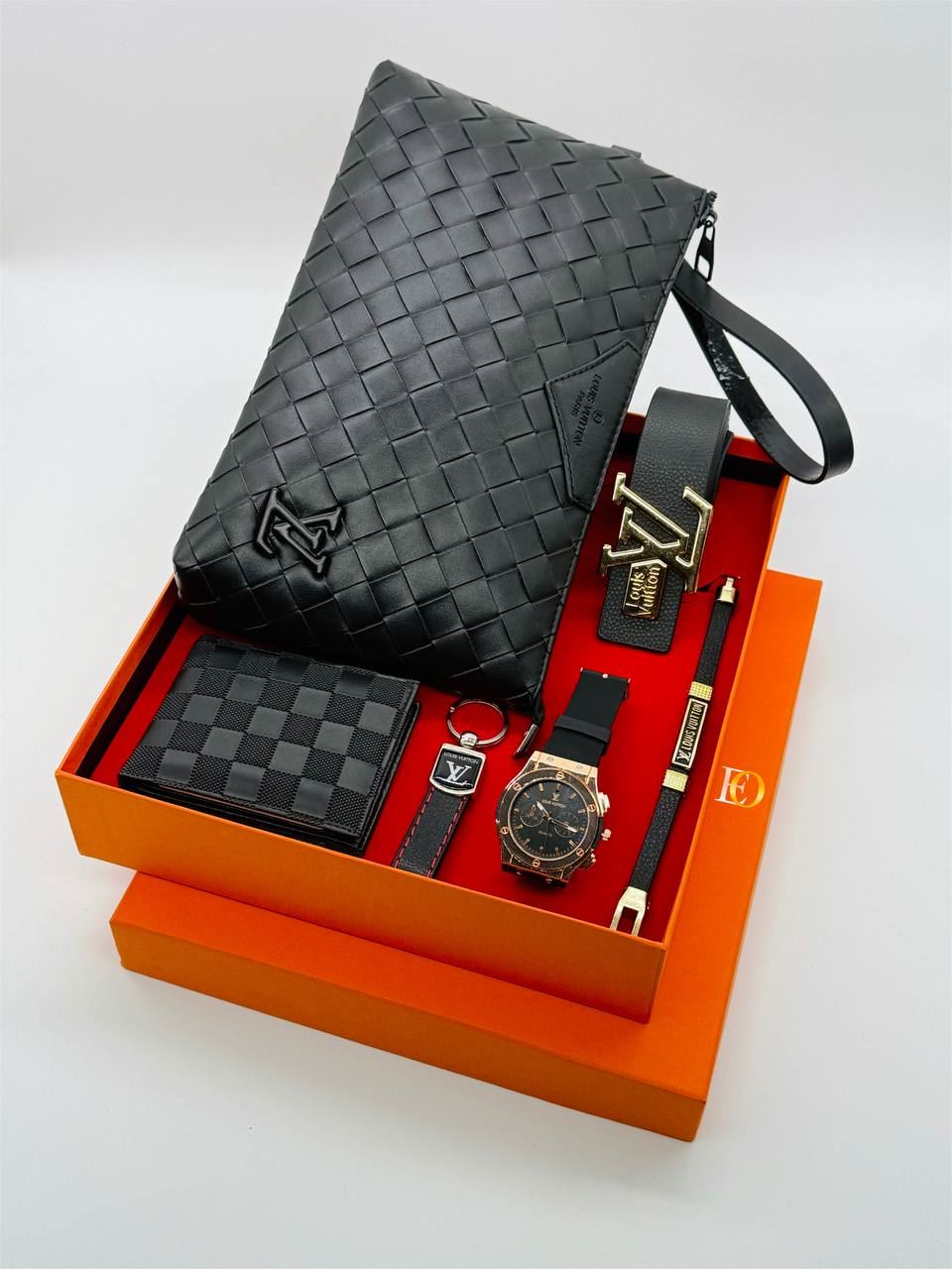Caja de neceser reloj y cartera Louis Vuitton - Imagen 8