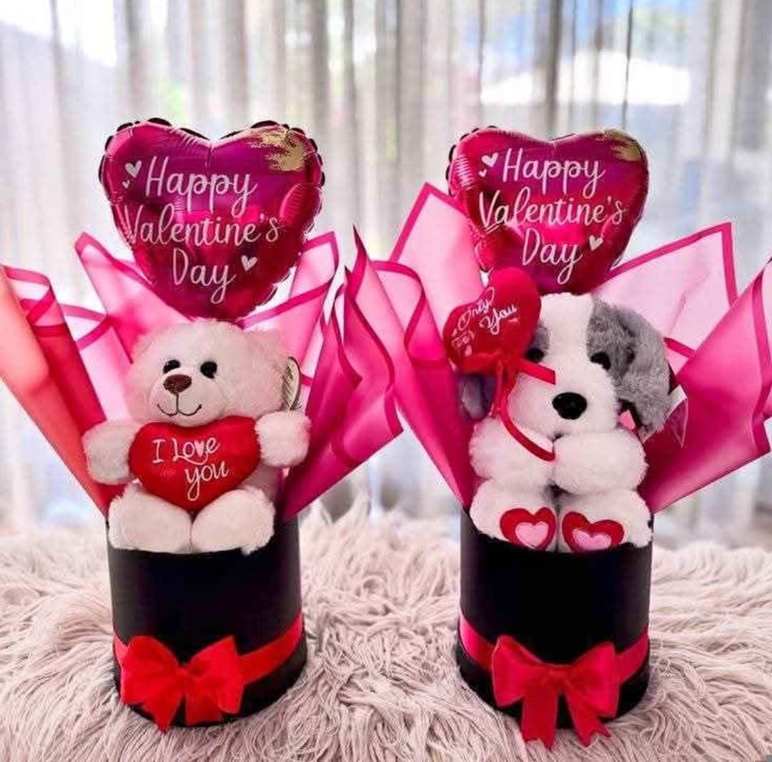 Caja redonda con globo y oso San Valentín - Imagen 1