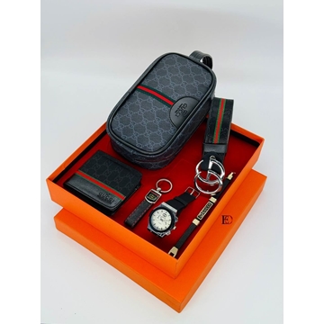 Caja regalo complementos Gucci - Imagen 1