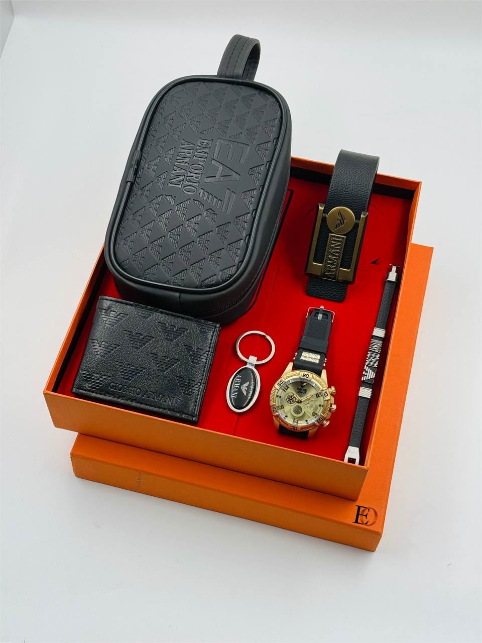 Caja regalo complementos neceser , reloj Emporio Armani - Imagen 9
