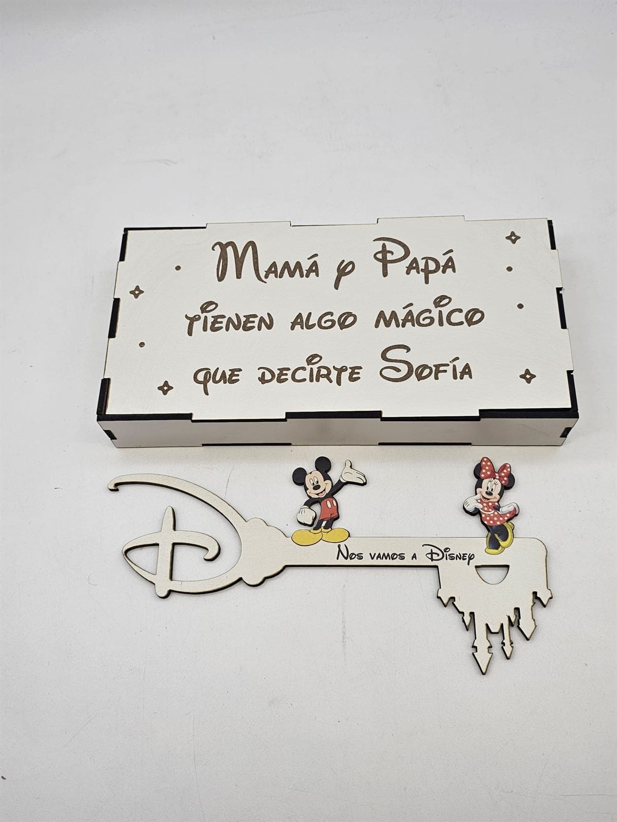 Cajita de madera con mensaje personalizado Walt Disney - Imagen 1