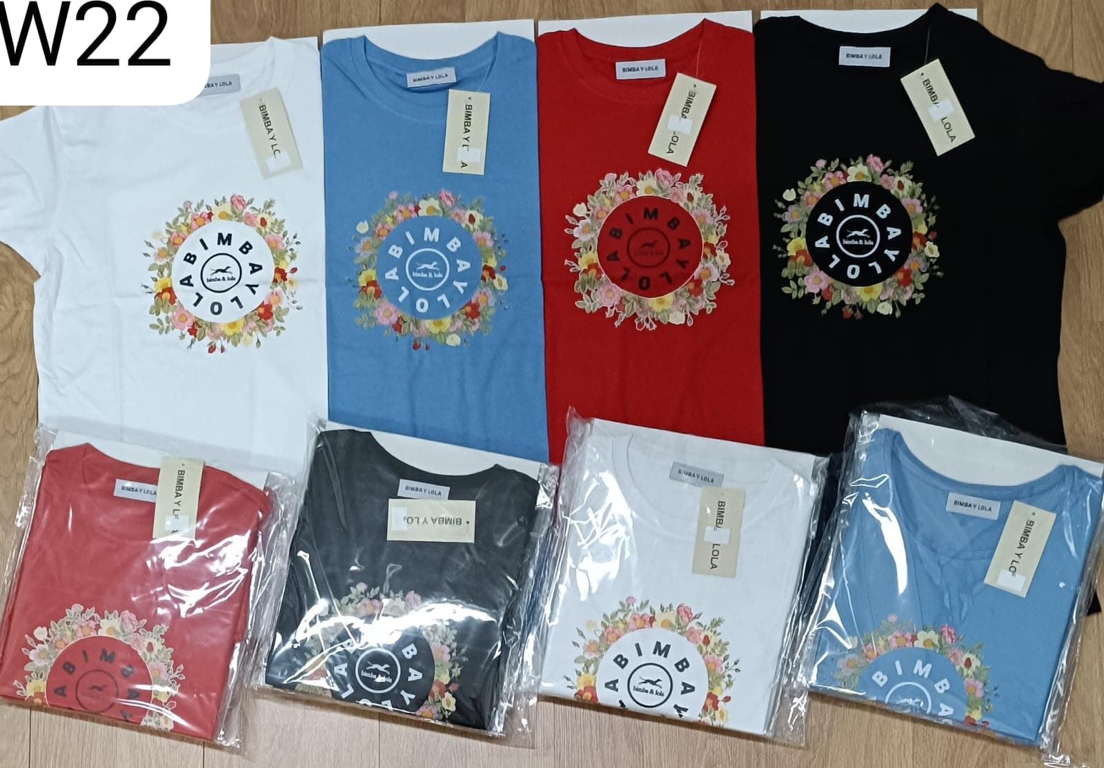 Camiseta círculo bimba con flores - Imagen 1