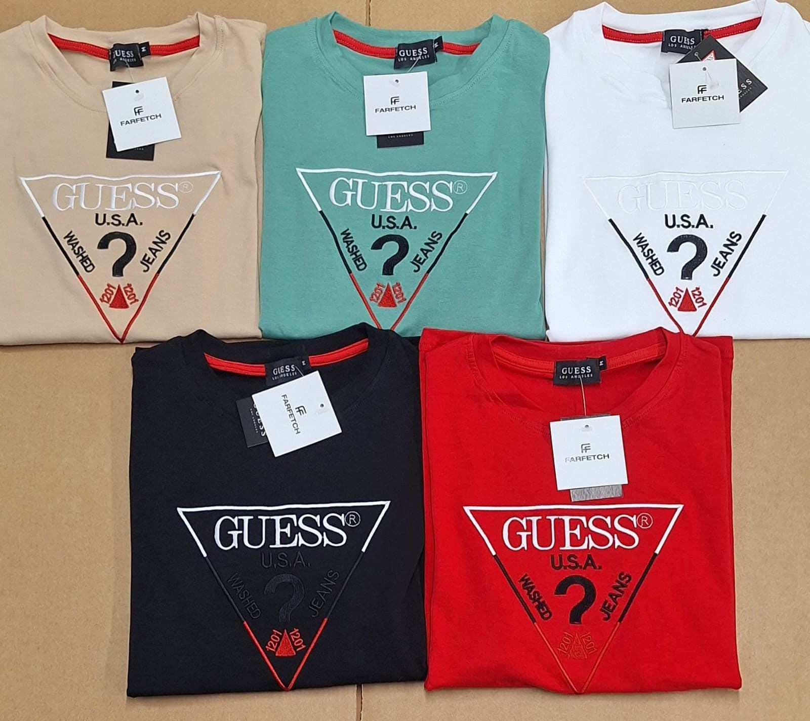 Camiseta Guess triángulo - Imagen 1