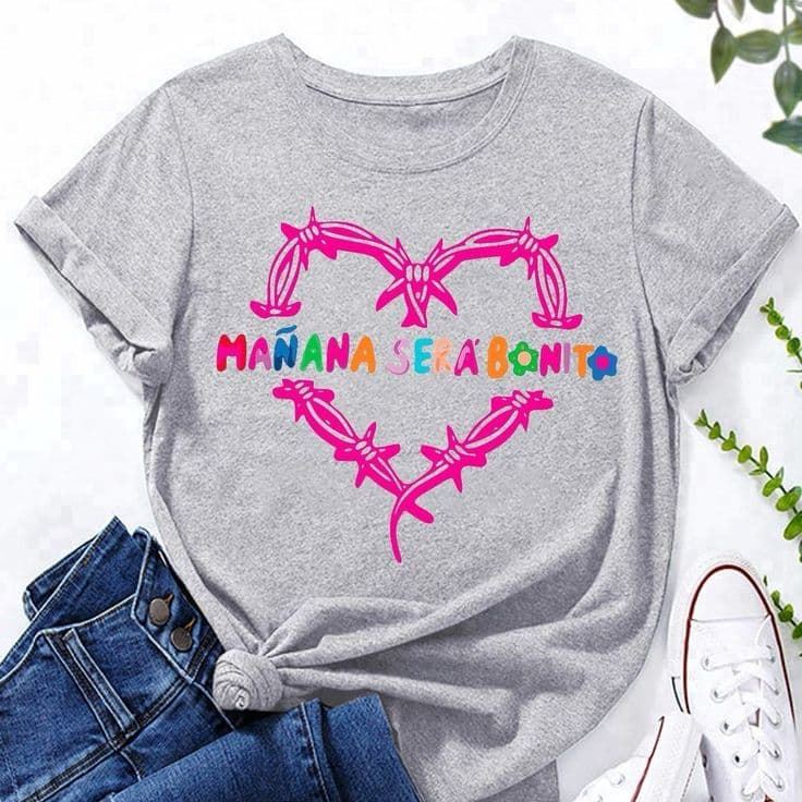 Camiseta Karol G mañana será bonito - Imagen 1