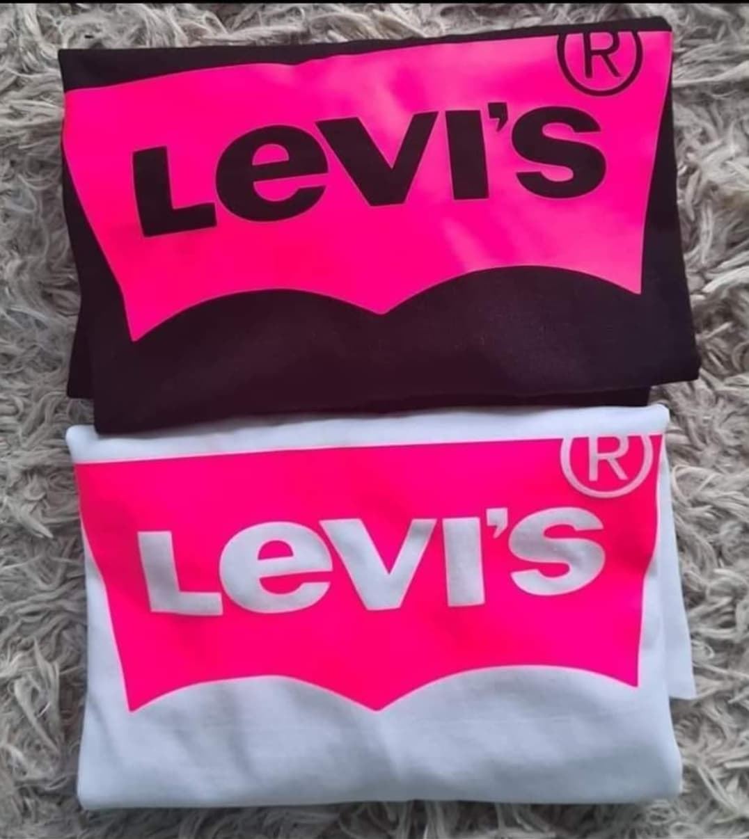 Camiseta Levis - Imagen 1