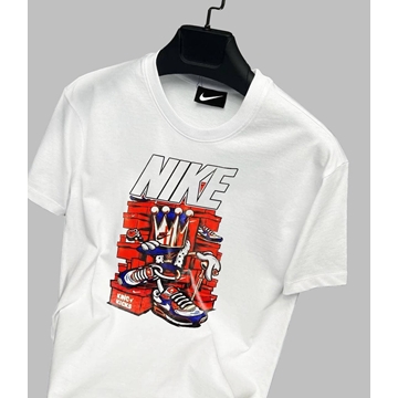Camiseta Nike bota - Imagen 1