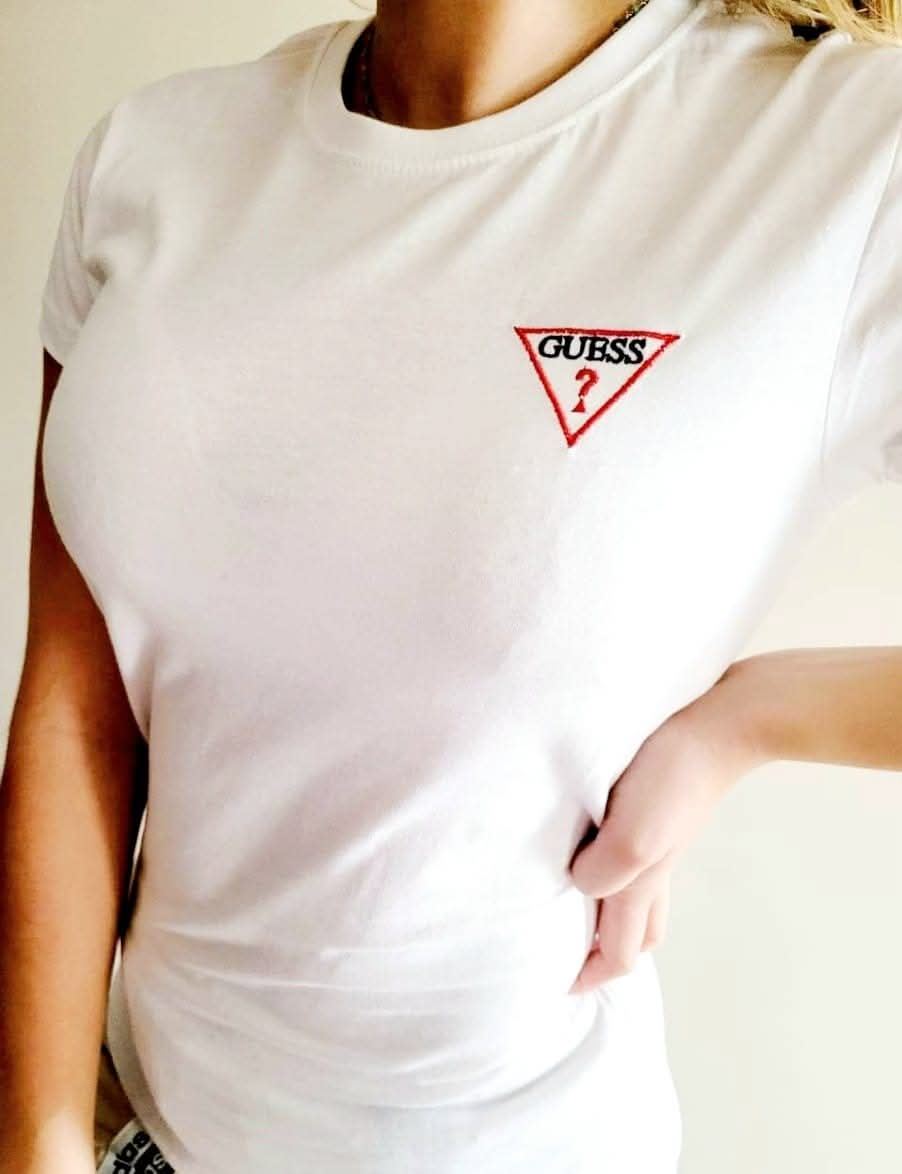 Camiseta triángulo Guess de mujer - Imagen 4