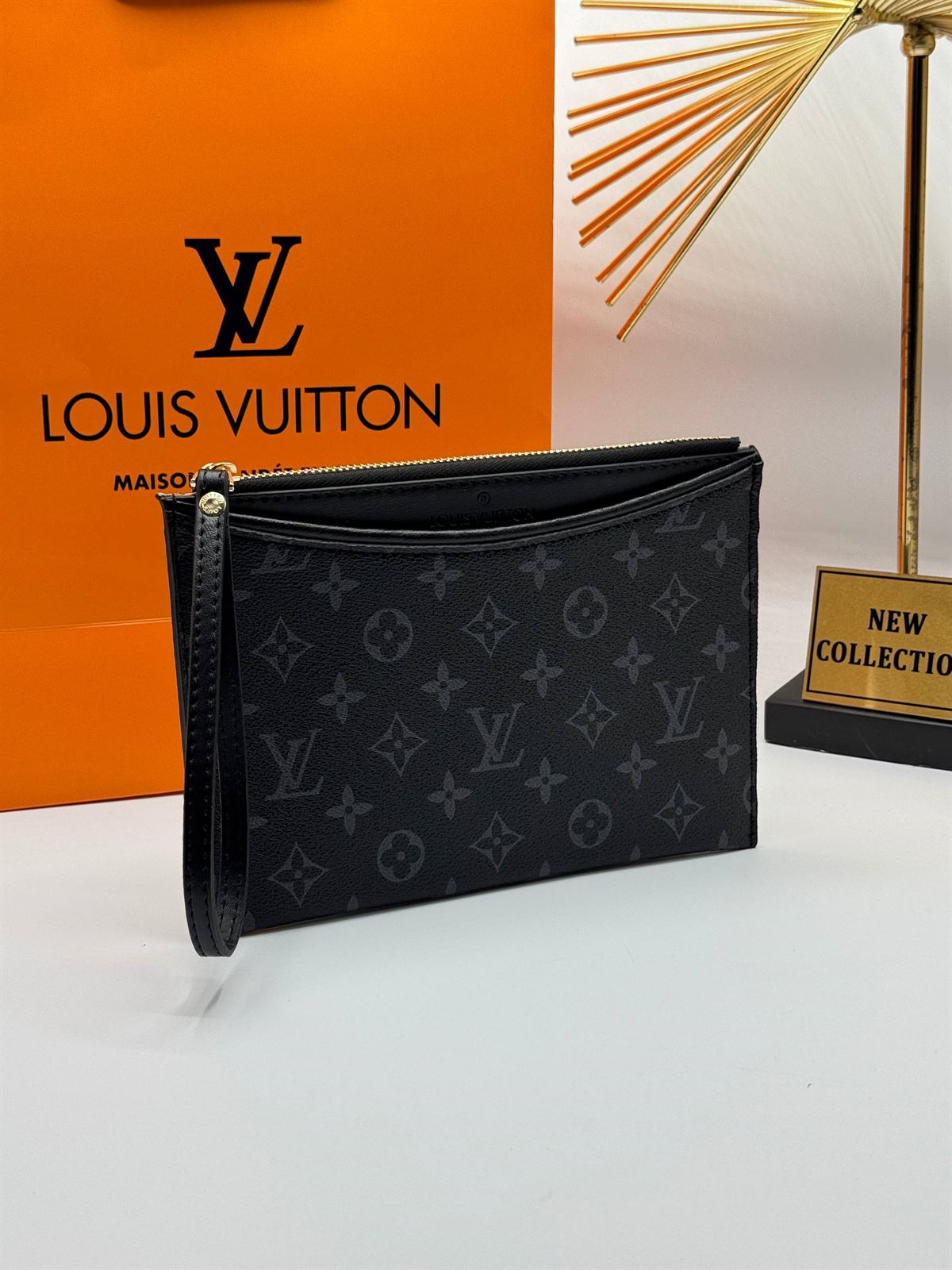 Cartera de mano Louis Vuitton Pochette - Imagen 4