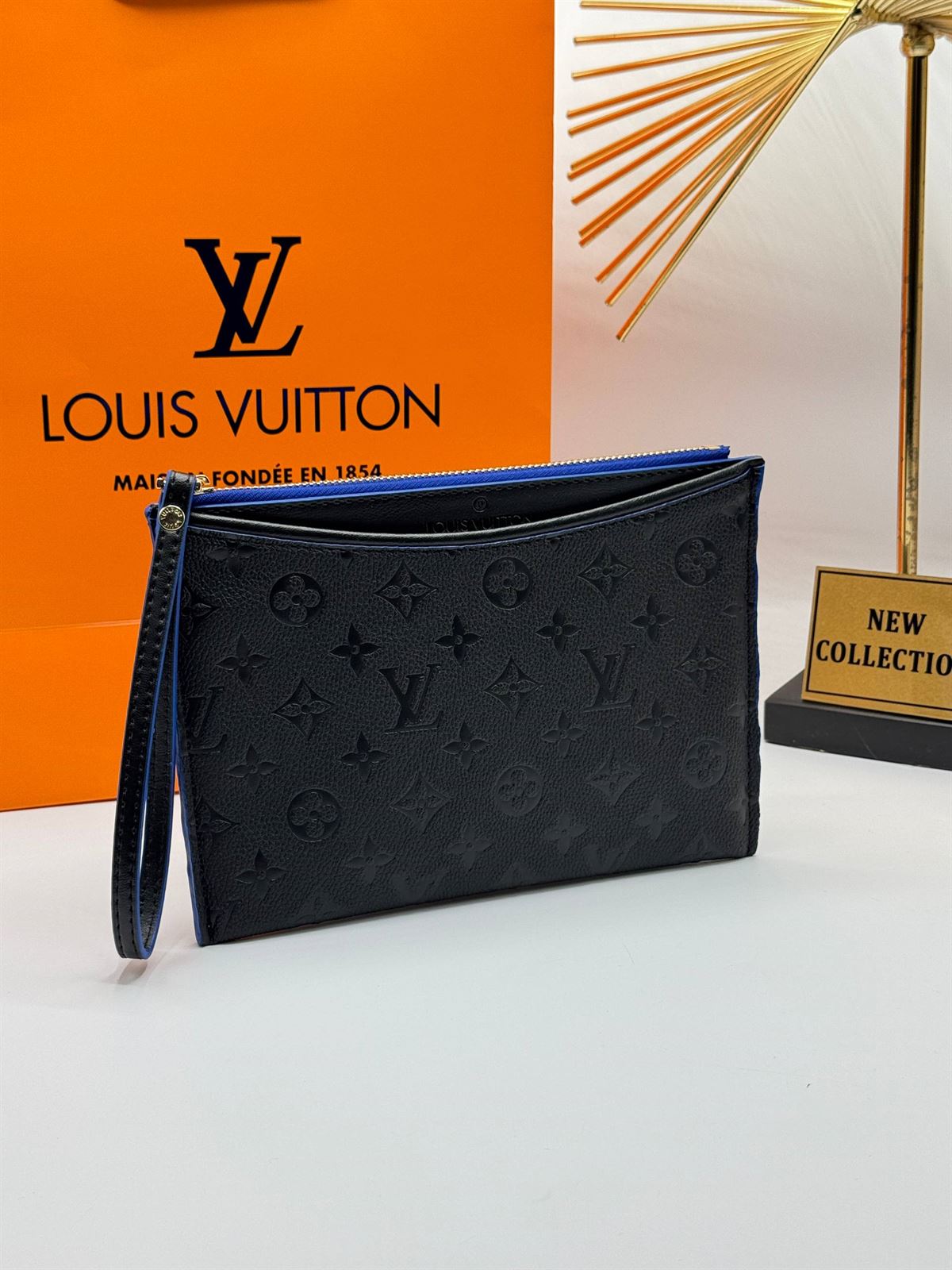 Cartera de mano Louis Vuitton Pochette - Imagen 5