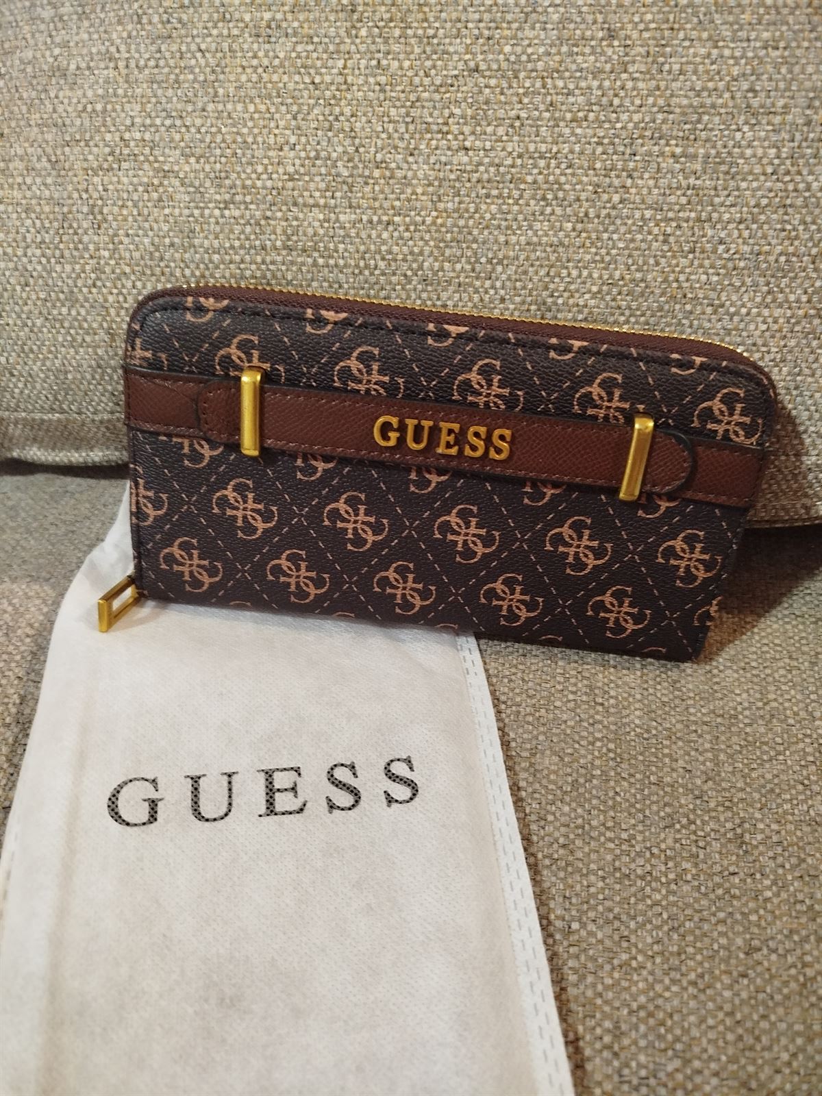 Cartera guess estampada - Imagen 3