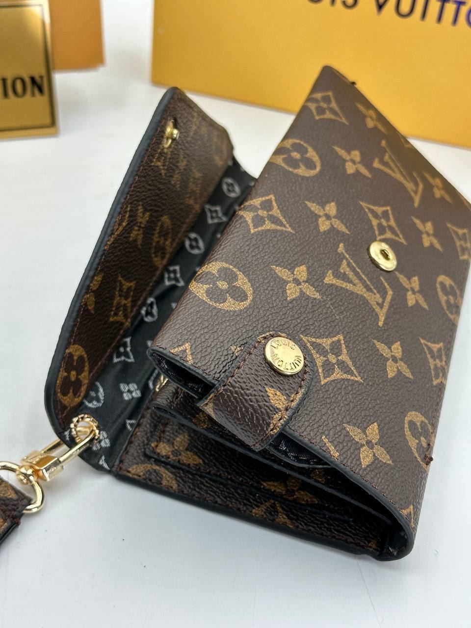 Cartera Louis Vuitton - Imagen 5