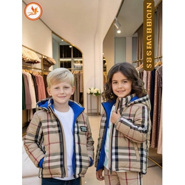 Cazadora Burberry  reversible niños - Imagen 2