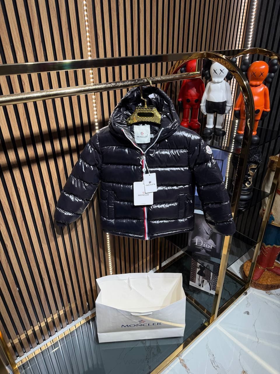 Cazadora gruesa Moncler - Imagen 4