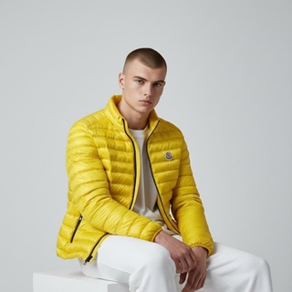 Cazadora Moncler acolchada - Imagen 1