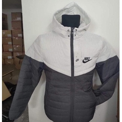 Cazadora Nike - Imagen 1