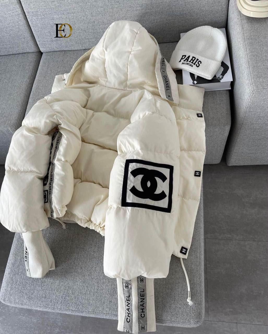 Cazadora plumas Chanel corta mujer - Imagen 3