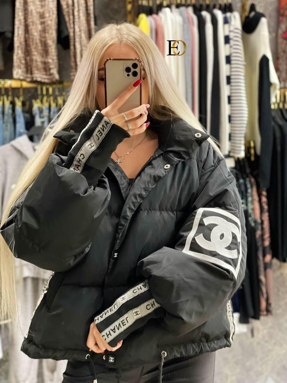 Cazadora plumas Chanel corta mujer - Imagen 4