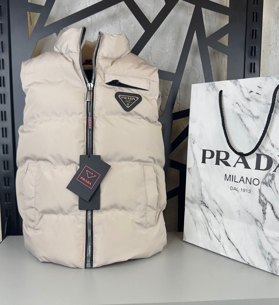 Chaleco Prada acolchado - Imagen 2