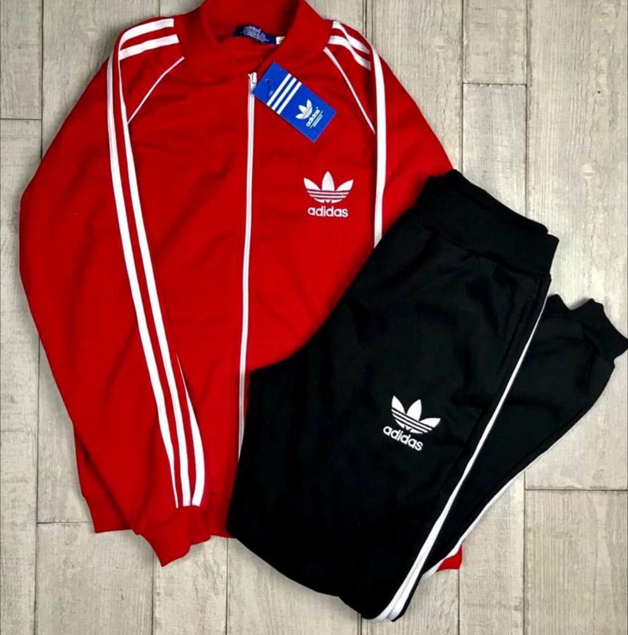 Chándal Adidas con cremallera - Imagen 1