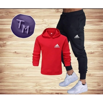 Chándal Adidas para toda la familia - Imagen 1