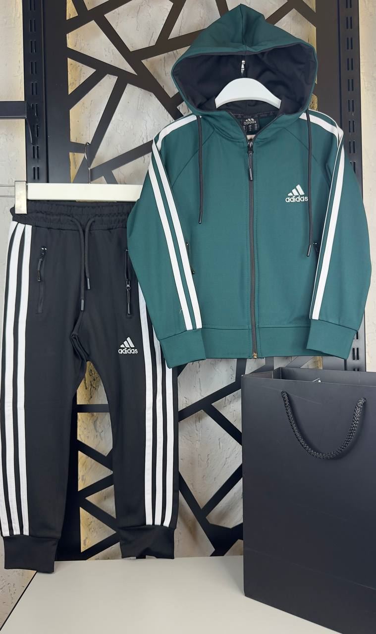 Chándal Adidas poliéster - Imagen 4