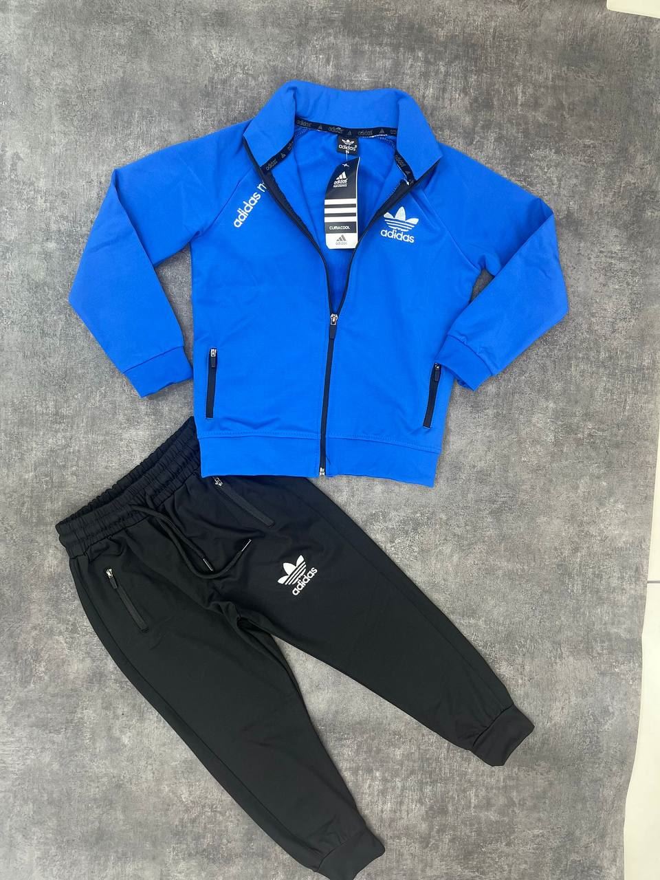 Chándal Adidas - Imagen 1