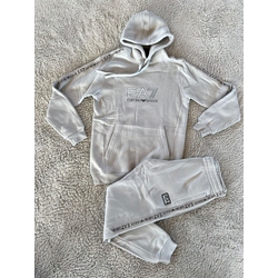 Chándal Armani de hombre - Imagen 1