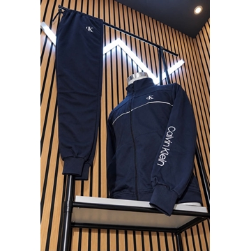 Chándal Calvin Klein bordado - Imagen 2