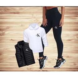 Chándal Calvin Klein y chaleco - Imagen 1