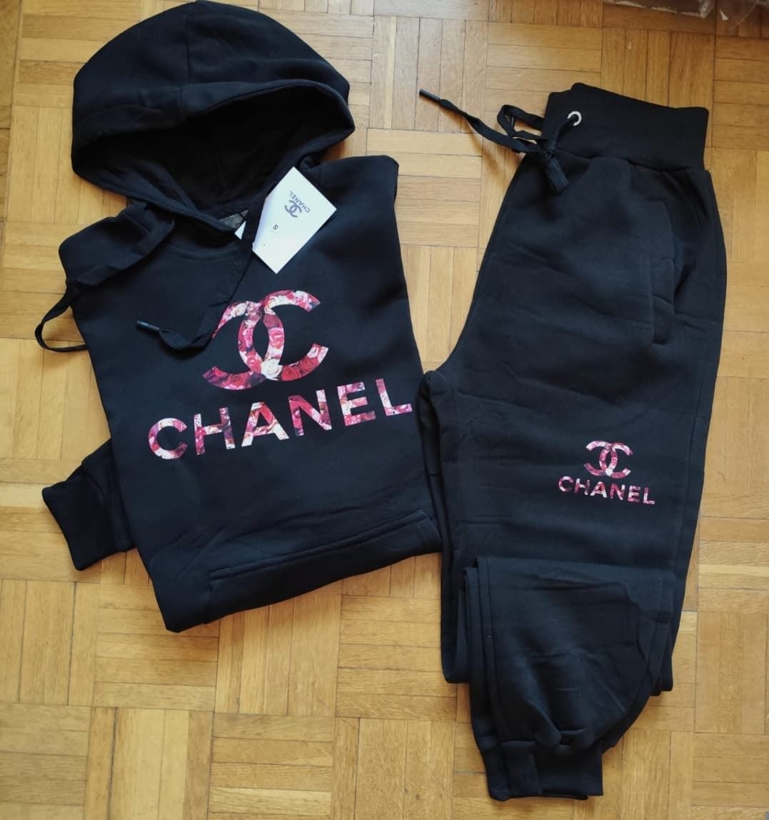 Chándal Chanel - Imagen 1