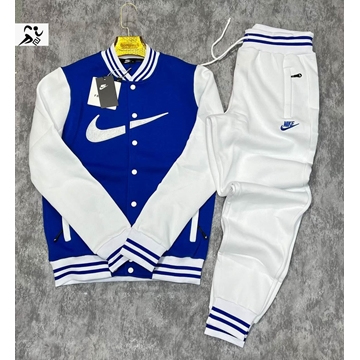 Chándal deportivo Nike - Imagen 1